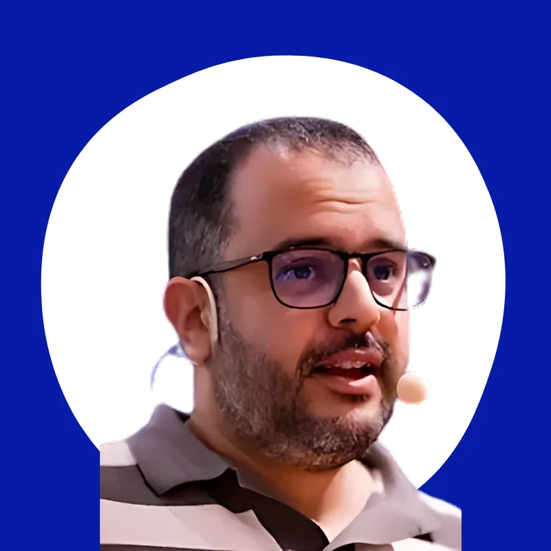 Faissal boutaounte onecloud reinventing the cloud journey.